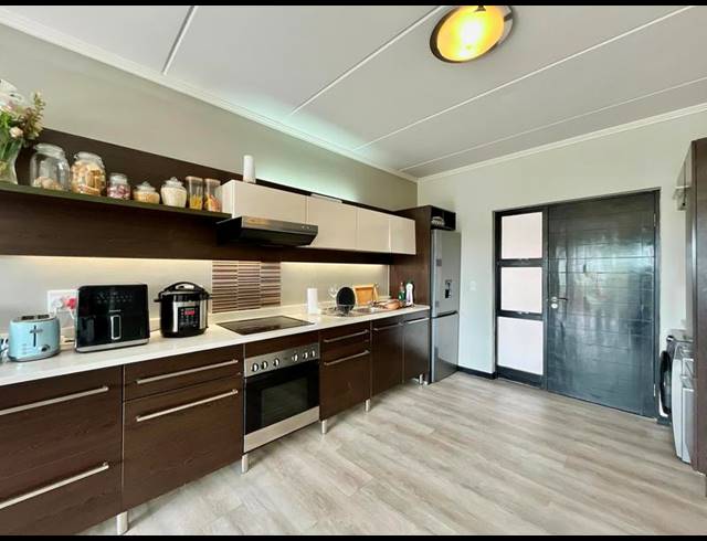 2 BEDROOM PROPERTY TO RENT IN DOUGLASDALE